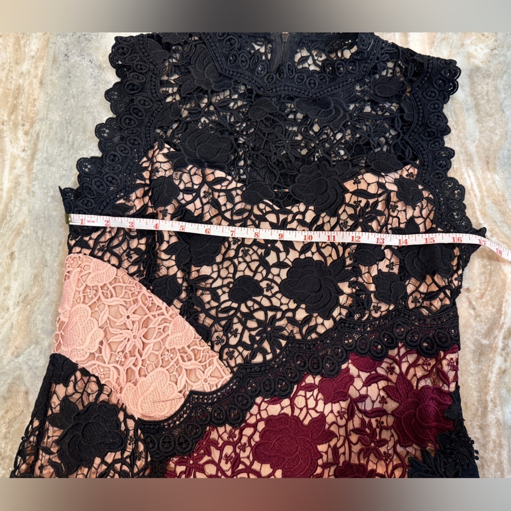 Women’s NANETTE LEPORE Opera fit and flare lace midi dress- Size 6 - Picture 12 of 13